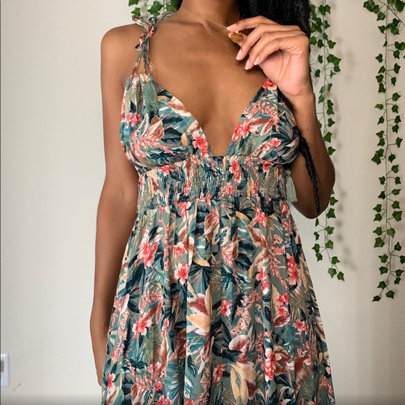 Green Floral Dress 🚨NEW🚨 - Picture 8 of 12